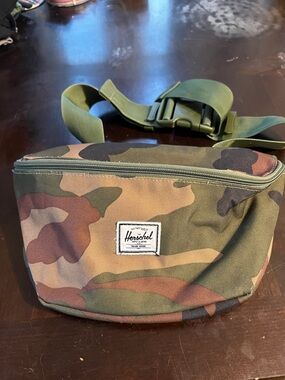 Herschel Supply Company Green Camo Belt Bag